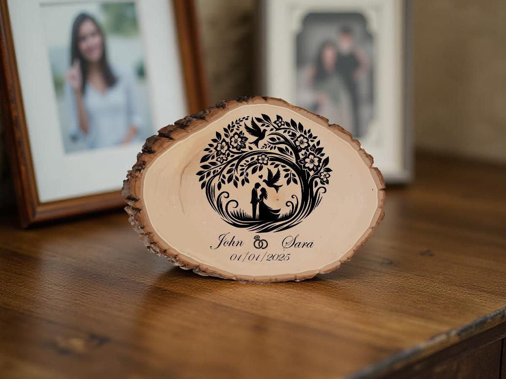 Custom Wedding Tree Slice Sign – Personalized Engraved Wood Plaque with Couple's Names & Date – Rustic Wedding Decor or Gift